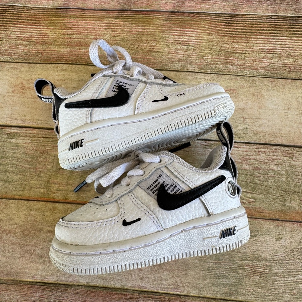 Nike Kids' White and Black Sneakers